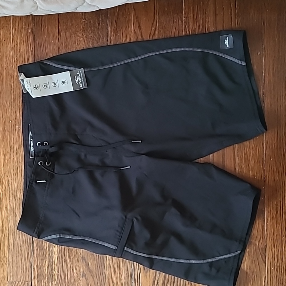 O'Neill swim trunks sz 30 nwt